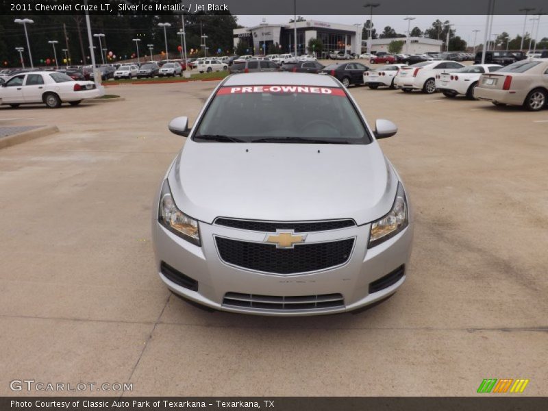 Silver Ice Metallic / Jet Black 2011 Chevrolet Cruze LT