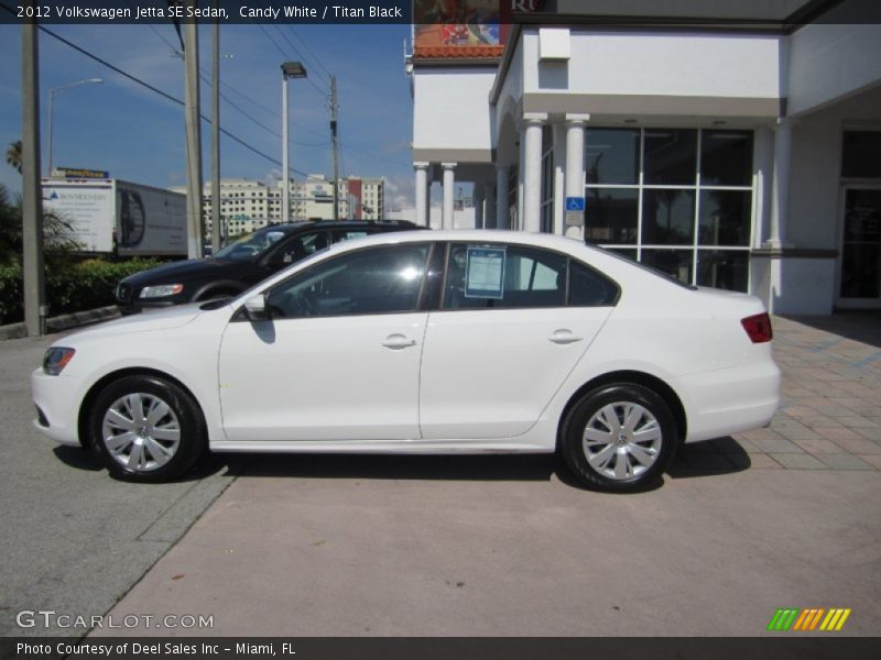 Candy White / Titan Black 2012 Volkswagen Jetta SE Sedan