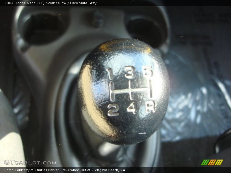 Solar Yellow / Dark Slate Gray 2004 Dodge Neon SXT