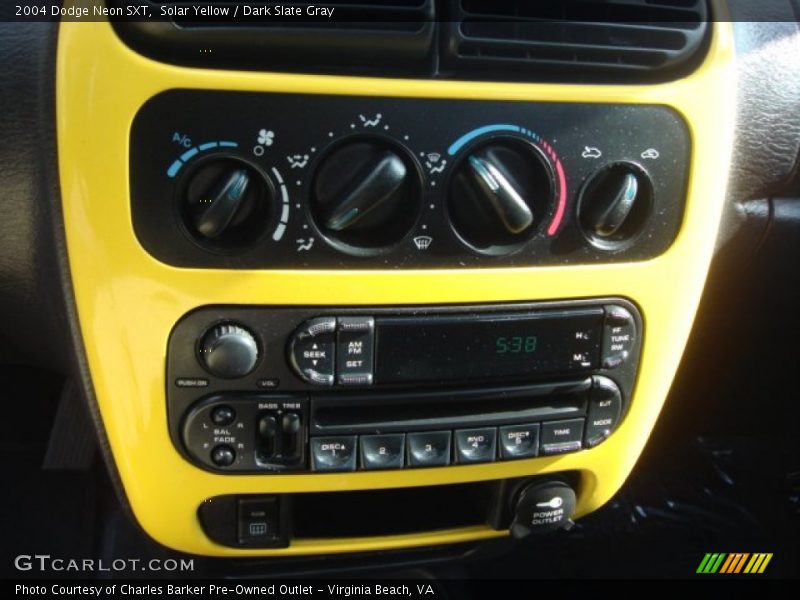 Solar Yellow / Dark Slate Gray 2004 Dodge Neon SXT