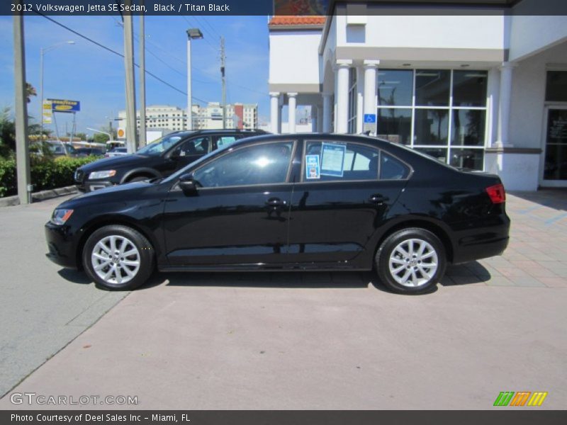 Black / Titan Black 2012 Volkswagen Jetta SE Sedan