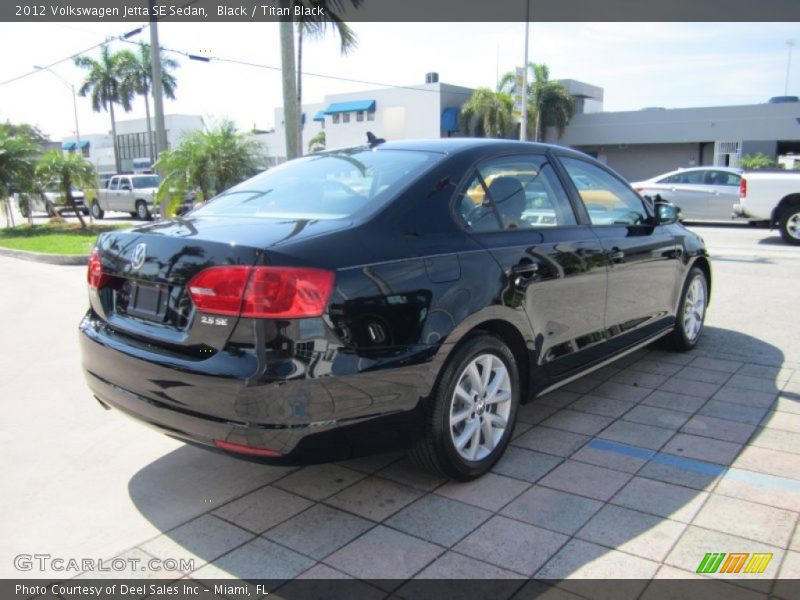 Black / Titan Black 2012 Volkswagen Jetta SE Sedan