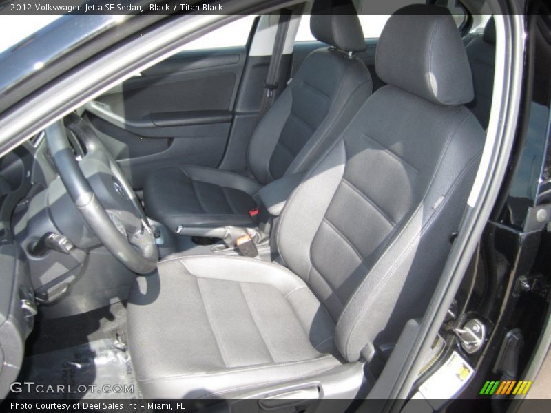 Black / Titan Black 2012 Volkswagen Jetta SE Sedan