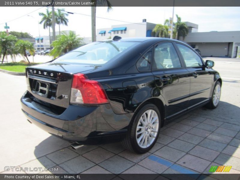 Black / Umbra/Calcite Leather 2011 Volvo S40 T5