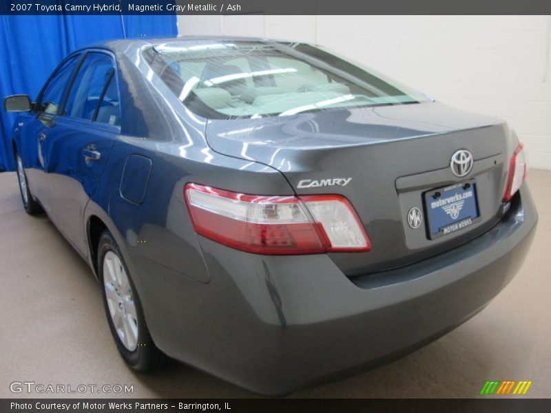 Magnetic Gray Metallic / Ash 2007 Toyota Camry Hybrid
