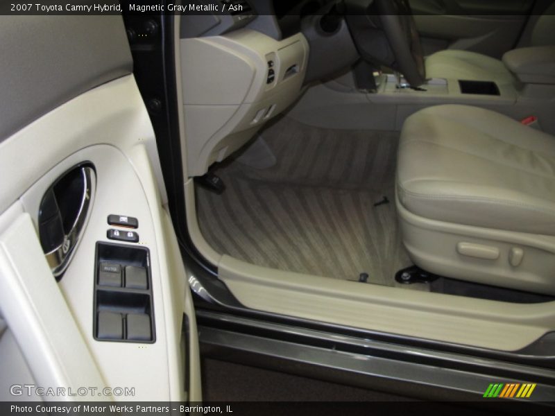 Magnetic Gray Metallic / Ash 2007 Toyota Camry Hybrid