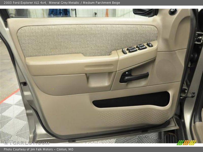 Mineral Grey Metallic / Medium Parchment Beige 2003 Ford Explorer XLS 4x4