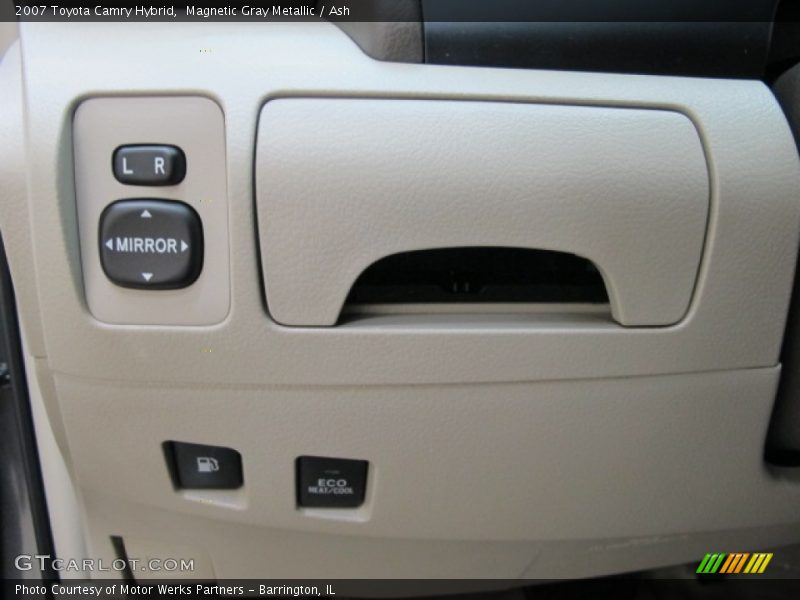Magnetic Gray Metallic / Ash 2007 Toyota Camry Hybrid
