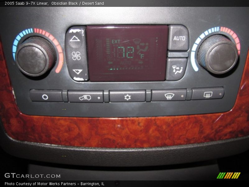 Obsidian Black / Desert Sand 2005 Saab 9-7X Linear