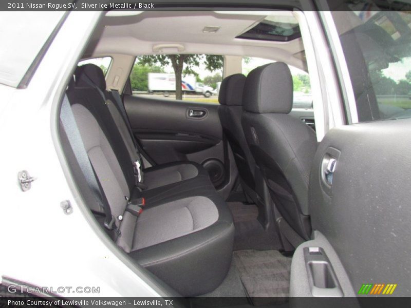 Silver Ice Metallic / Black 2011 Nissan Rogue SV
