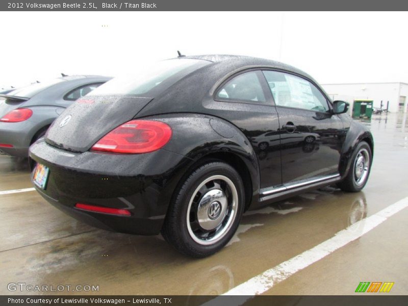 Black / Titan Black 2012 Volkswagen Beetle 2.5L