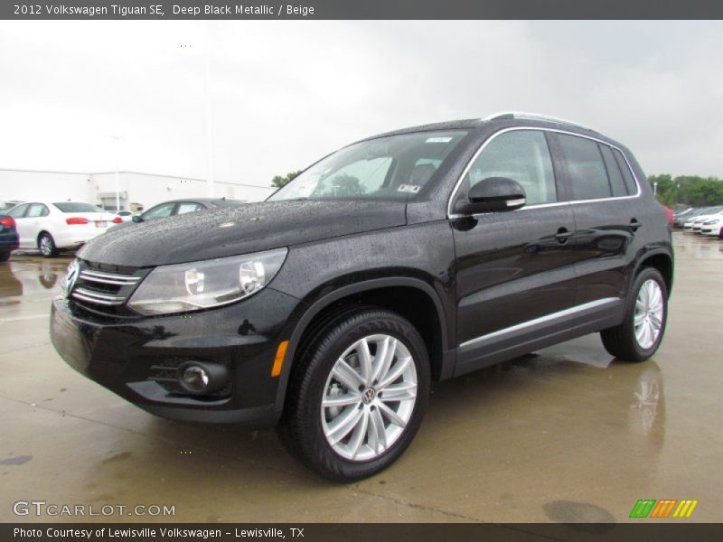 Deep Black Metallic / Beige 2012 Volkswagen Tiguan SE