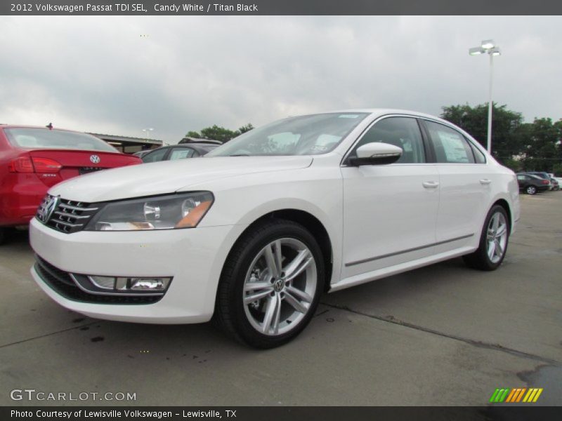 Candy White / Titan Black 2012 Volkswagen Passat TDI SEL
