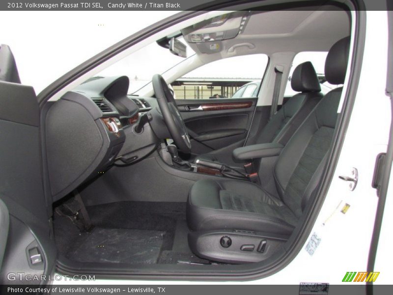 Candy White / Titan Black 2012 Volkswagen Passat TDI SEL