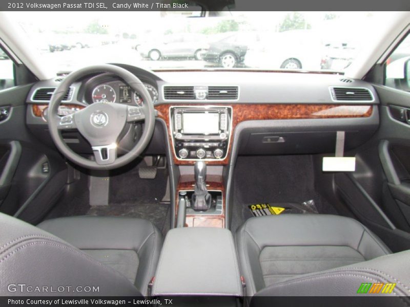 Candy White / Titan Black 2012 Volkswagen Passat TDI SEL
