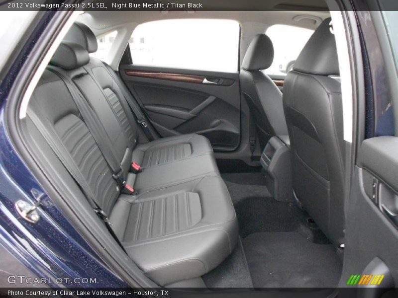 Night Blue Metallic / Titan Black 2012 Volkswagen Passat 2.5L SEL