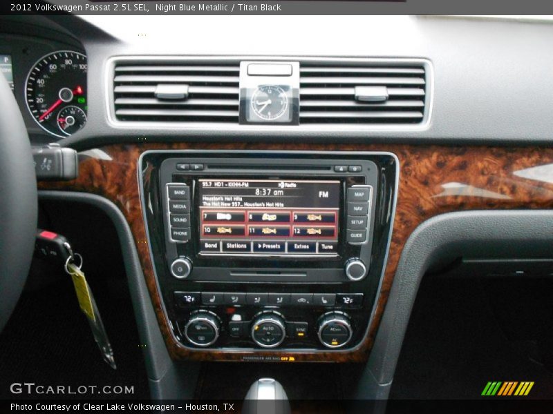 Night Blue Metallic / Titan Black 2012 Volkswagen Passat 2.5L SEL