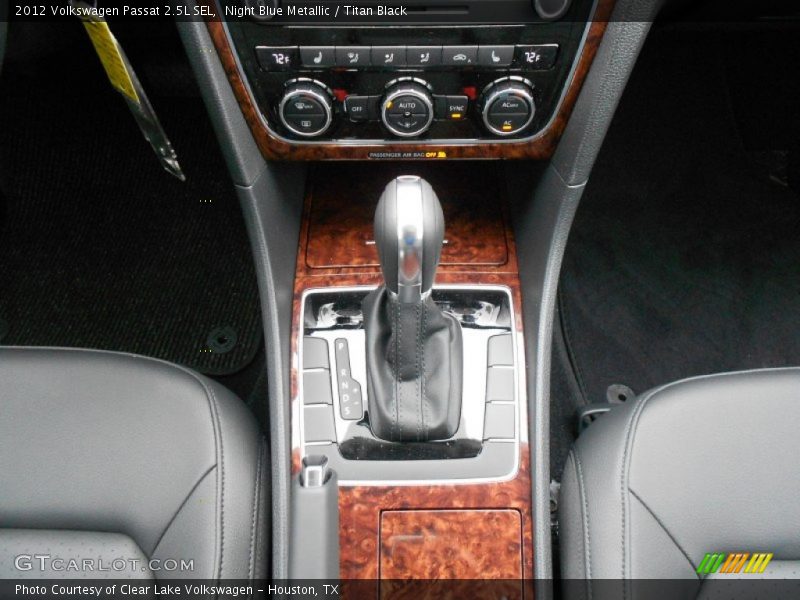 Night Blue Metallic / Titan Black 2012 Volkswagen Passat 2.5L SEL