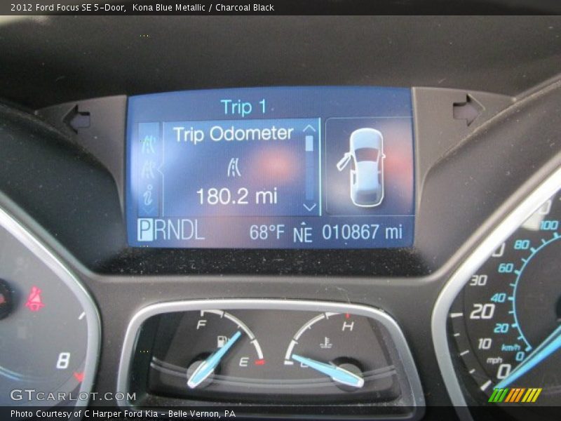 Kona Blue Metallic / Charcoal Black 2012 Ford Focus SE 5-Door