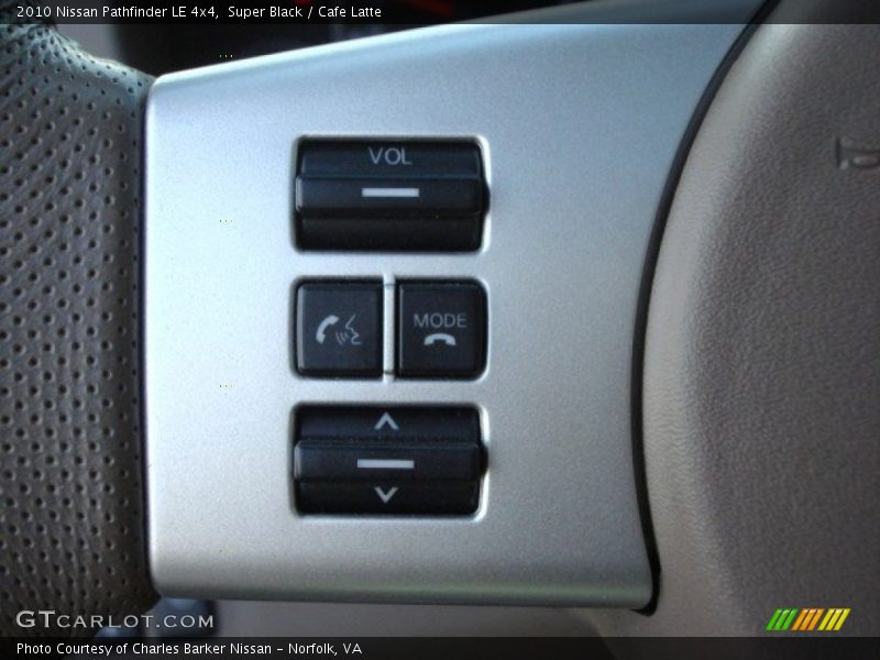 Super Black / Cafe Latte 2010 Nissan Pathfinder LE 4x4