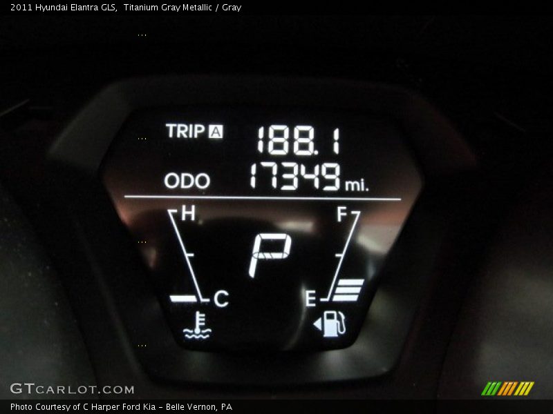 Titanium Gray Metallic / Gray 2011 Hyundai Elantra GLS