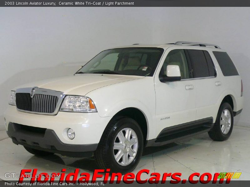 Ceramic White Tri-Coat / Light Parchment 2003 Lincoln Aviator Luxury
