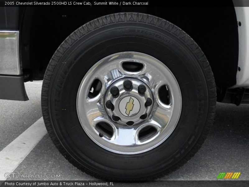  2005 Silverado 2500HD LS Crew Cab Wheel