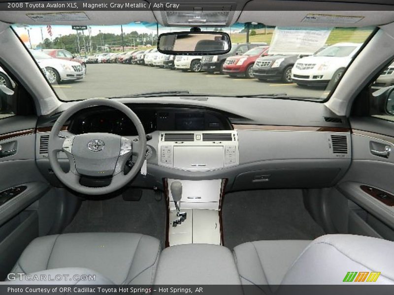 Magnetic Gray Metallic / Ash Gray 2008 Toyota Avalon XLS