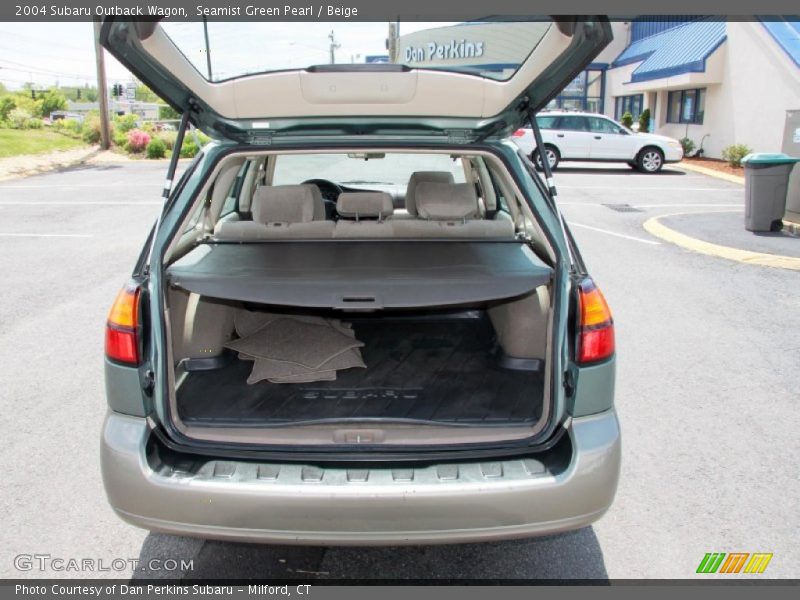 Seamist Green Pearl / Beige 2004 Subaru Outback Wagon