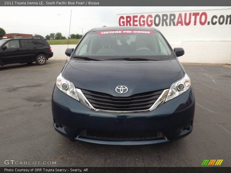 South Pacific Blue Pearl / Bisque 2011 Toyota Sienna LE