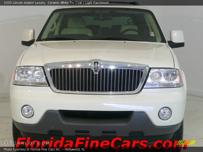 Ceramic White Tri-Coat / Light Parchment 2003 Lincoln Aviator Luxury