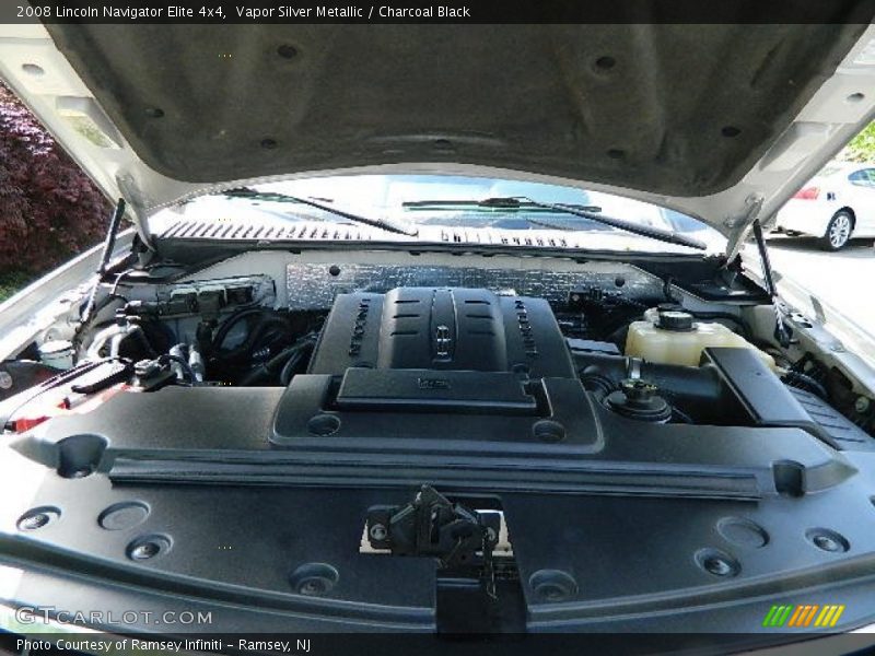 Vapor Silver Metallic / Charcoal Black 2008 Lincoln Navigator Elite 4x4