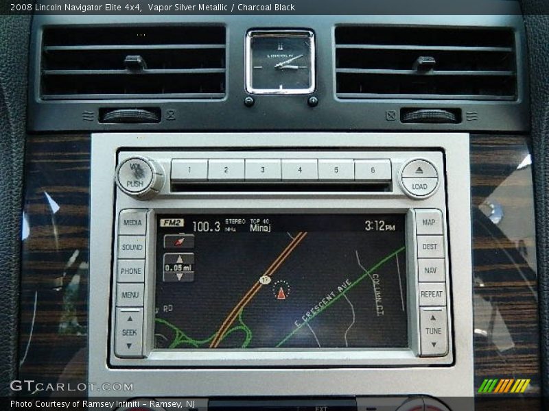 Vapor Silver Metallic / Charcoal Black 2008 Lincoln Navigator Elite 4x4