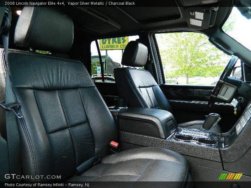 Vapor Silver Metallic / Charcoal Black 2008 Lincoln Navigator Elite 4x4