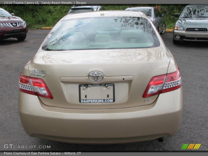 Sandy Beach Metallic / Bisque 2010 Toyota Camry LE