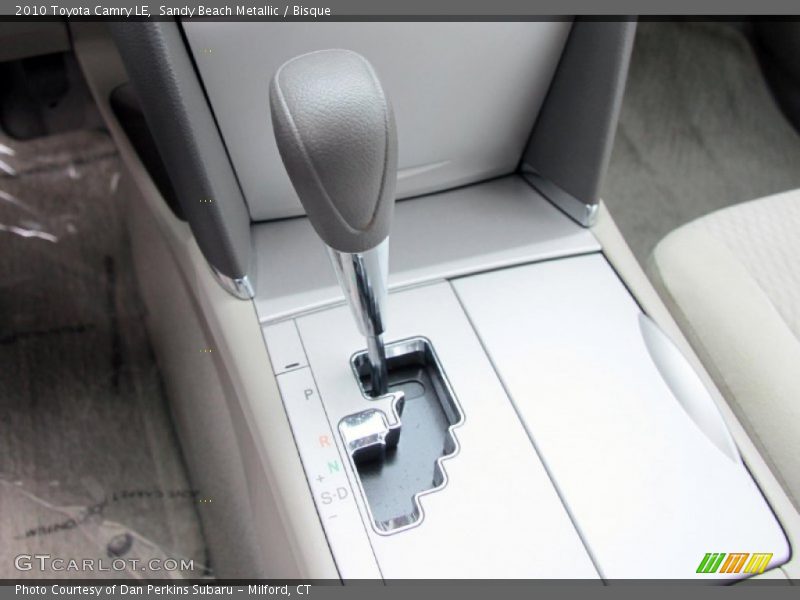 Sandy Beach Metallic / Bisque 2010 Toyota Camry LE
