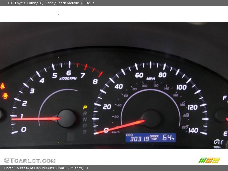 Sandy Beach Metallic / Bisque 2010 Toyota Camry LE