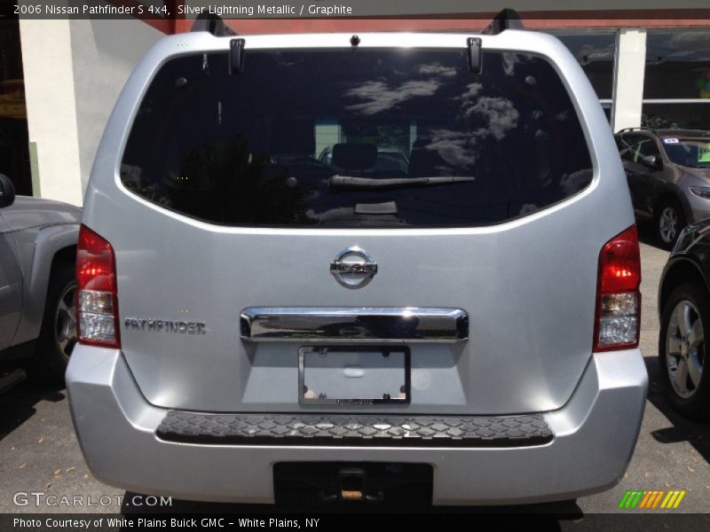 Silver Lightning Metallic / Graphite 2006 Nissan Pathfinder S 4x4