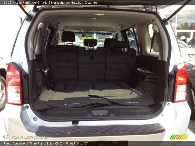 Silver Lightning Metallic / Graphite 2006 Nissan Pathfinder S 4x4