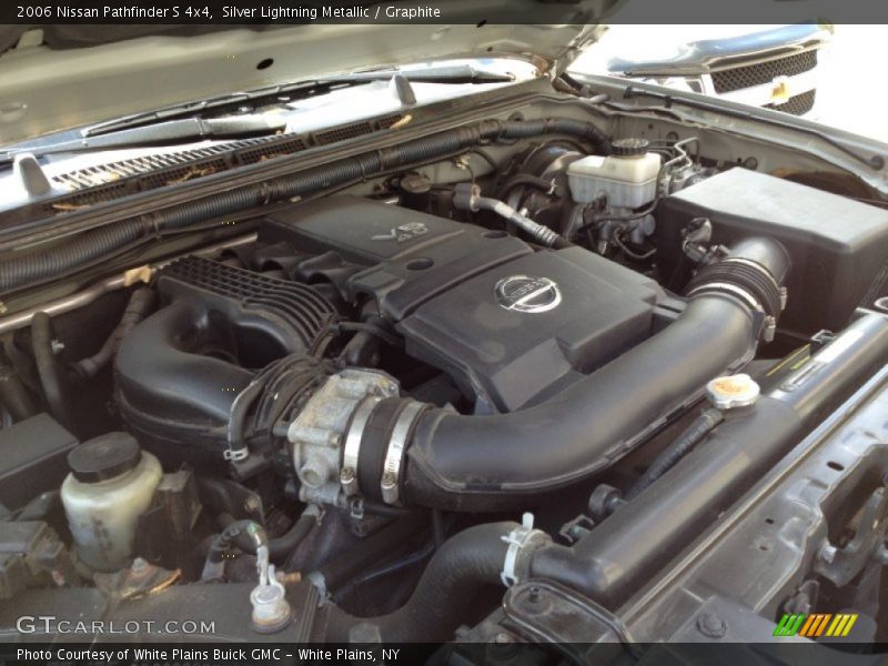 Silver Lightning Metallic / Graphite 2006 Nissan Pathfinder S 4x4