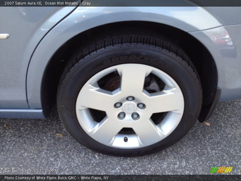 Ocean Mist Metallic / Gray 2007 Saturn Aura XE