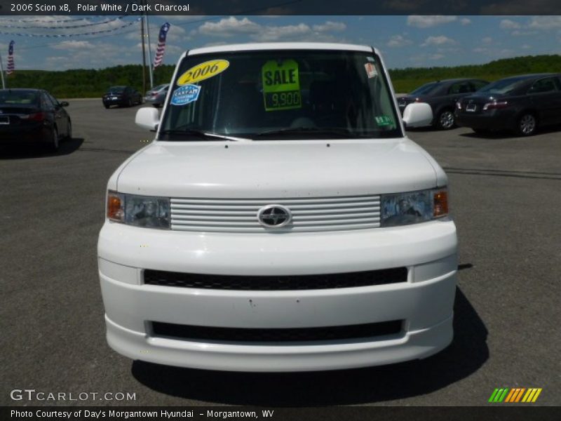 Polar White / Dark Charcoal 2006 Scion xB