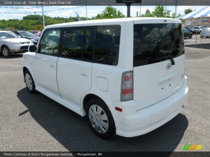 Polar White / Dark Charcoal 2006 Scion xB