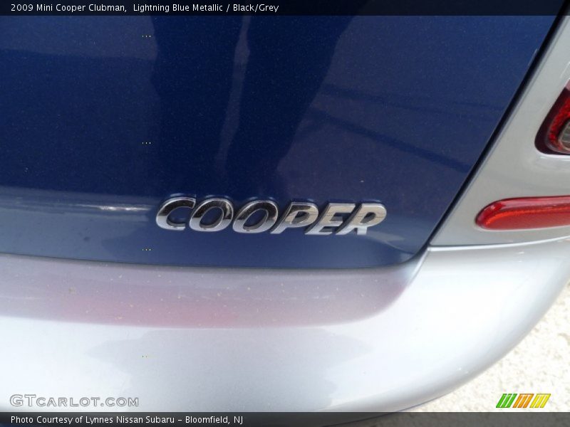 Lightning Blue Metallic / Black/Grey 2009 Mini Cooper Clubman