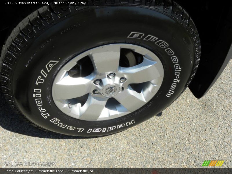 Brilliant Silver / Gray 2012 Nissan Xterra S 4x4