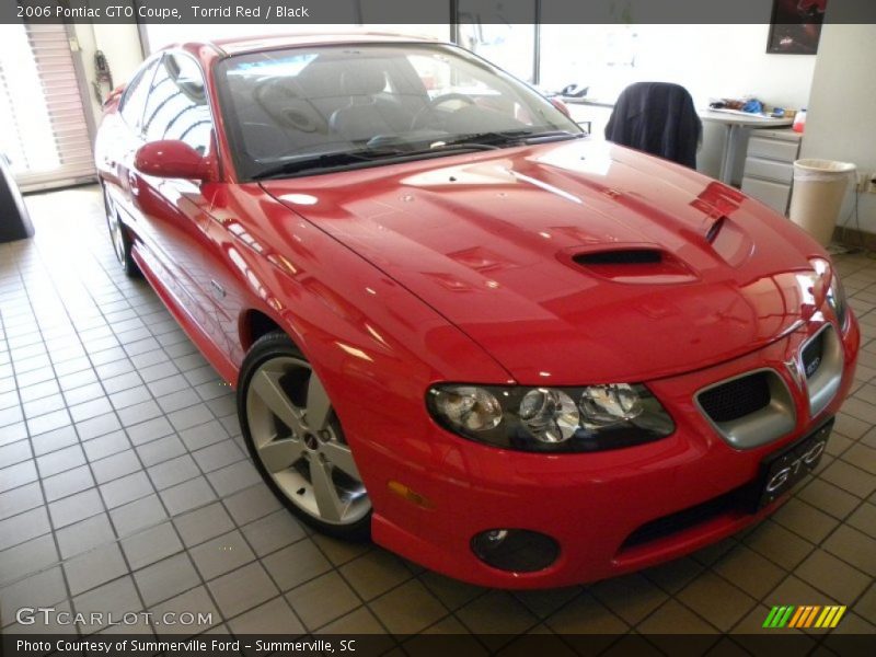 Torrid Red / Black 2006 Pontiac GTO Coupe