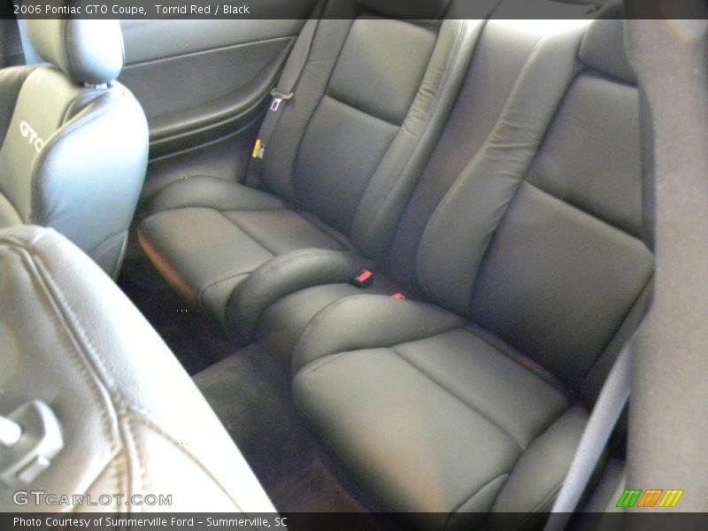 Torrid Red / Black 2006 Pontiac GTO Coupe