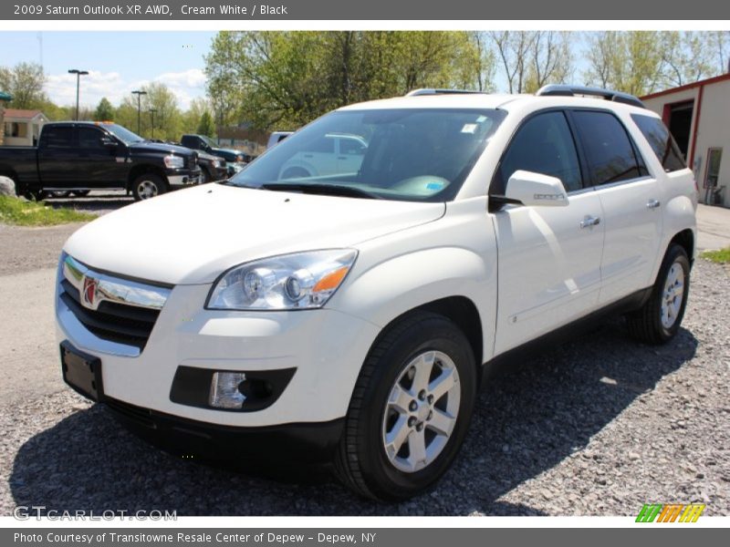 Cream White / Black 2009 Saturn Outlook XR AWD