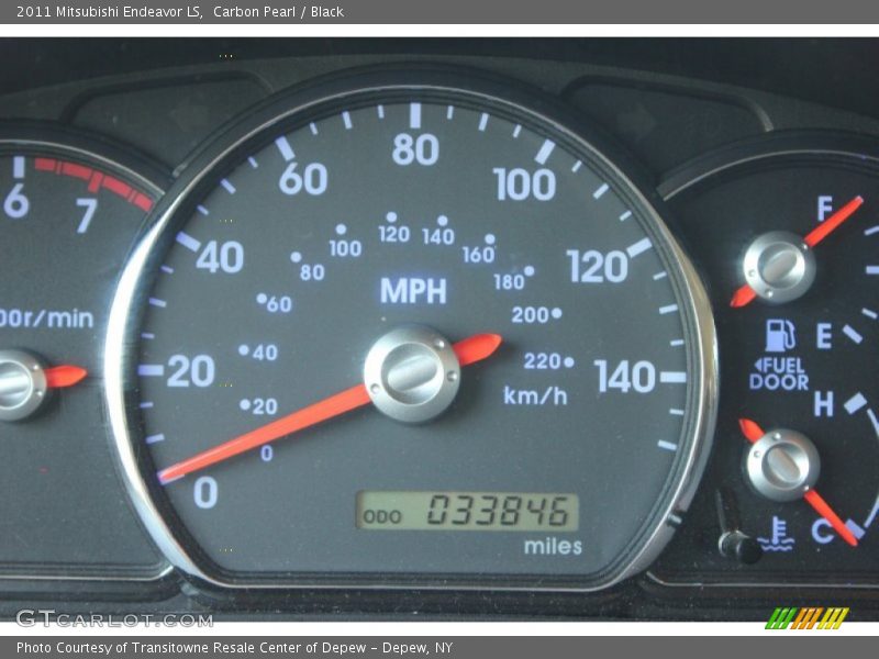 Carbon Pearl / Black 2011 Mitsubishi Endeavor LS