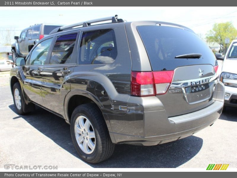 Carbon Pearl / Black 2011 Mitsubishi Endeavor LS